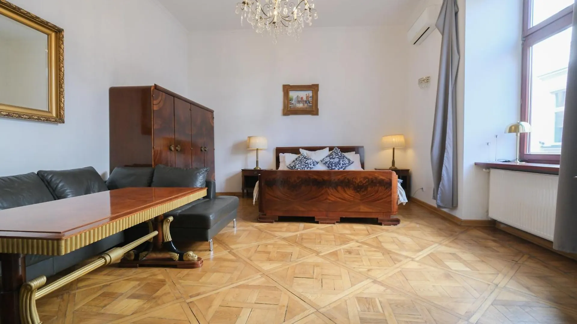 Vintage Apartments Florianska Street Krakow Poland